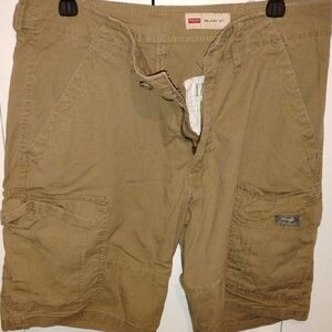 Wrangler Men's Tan Cargo Shorts with Multiple Pockets